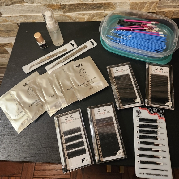 Other - Eyelash Extension Kit with Tools